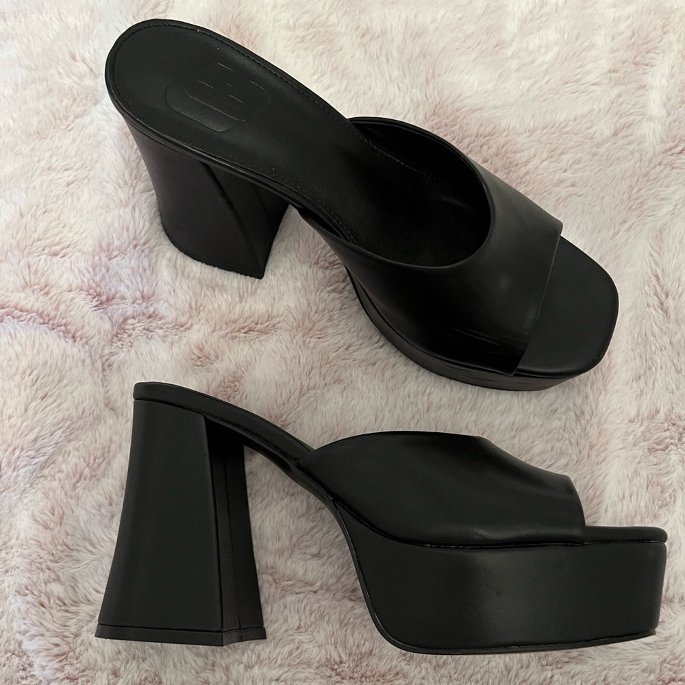 Chunky platform sandals